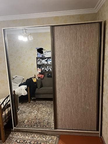 Yeni, 2 qapılı, Təkərli, Taxta, Kupe, Düz dolab