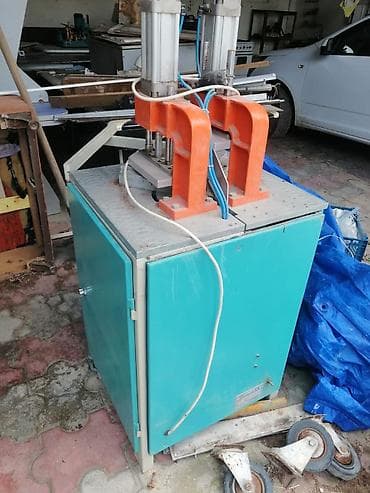 buz m4 hesap: Plastik yapışdıran qapı pencərəni tam ideal işləyir — 2