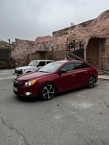 chevrolet kreditle satisi: Chevrolet Cruze: 1.4 l | 2014 il 271041 km Sedan — 1