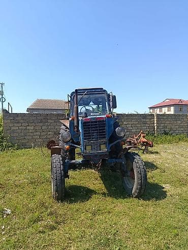 kiya masinlari: Kənd təsərrüfatı texnikası paketi - Traktor: MTZ tipli, dörd təkərli — 5