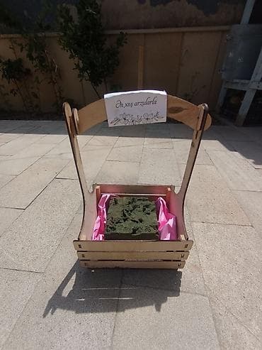 Hədiyyə səbəti, İşlənmiş, rəng - Qızılı, Ünvandan götürmə, Ödənişli çatdırılma — 2