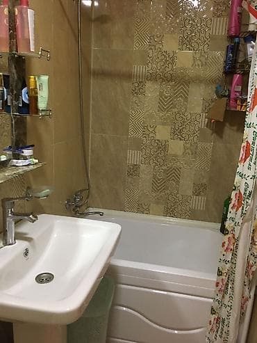 Дома: Ev xirdalanda yerlesir.yolun qiraginda mətanət A ilə uz be uz — 8