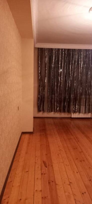 otaq yoldaşı qız: Nəsimi rayonu, Yeganə şadlıq sarayının yanında 12 mərtəbəli binanın — 7