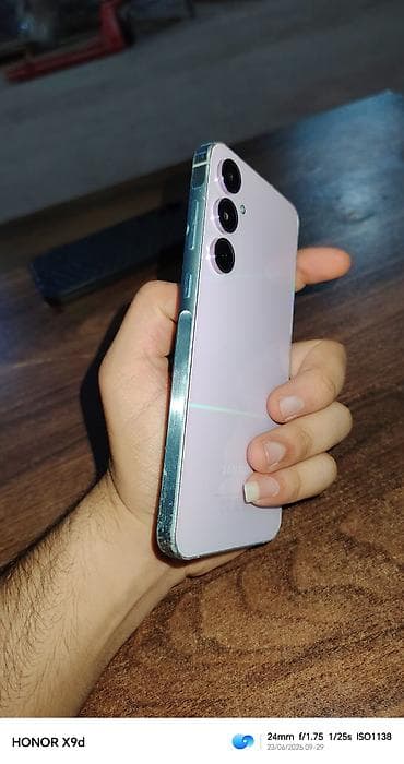 iphone adaptoru: Salam, telefonun ciddi problemi yoxdur. Bir dənə dərin cızıqlar var — 8