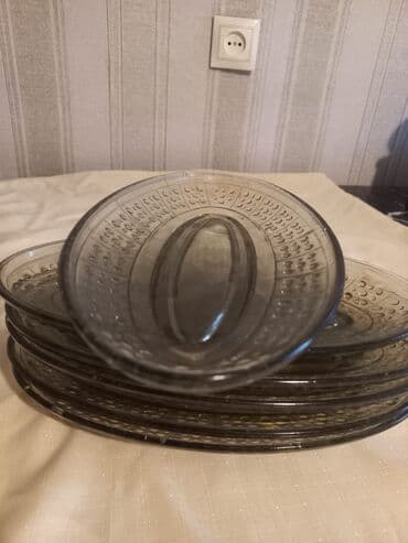 Boşqablar, rəng - Boz, Şüşə