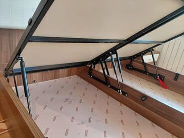 Masalar və oturacaqlar: Yeni, Güzgülü, Türkiyə — 9