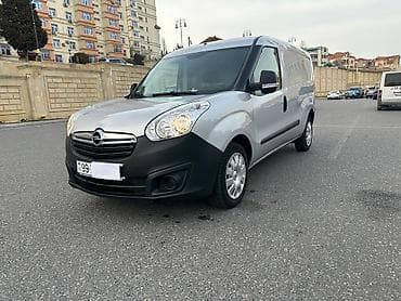 ford transit 5 1: Opel Combo: 1.3 l | 2015 il 176000 km Van body type — 4