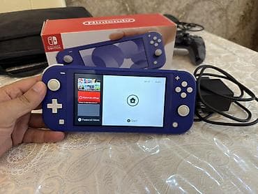 oyun qulaqciqi: Nintendo Switch Lite 
İdeal vəziyyətdə
Üstündə 128 gb yaddaş kartı — 3