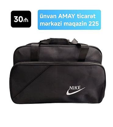 NIKE idman/seyahət çantası - Rəng: qara - Material: sıx toxumalı