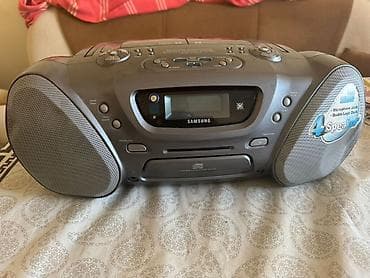 samsung x100: Samsung portativ musiqi mərkəzi/boombox Xüsusiyyətlər: - CD pleyer — 1