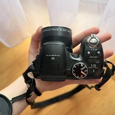 Фотоаппараты: Fujifilm FinePix S seriyası fotokamera - 14 MP sensor (gövdə üzərində — 6