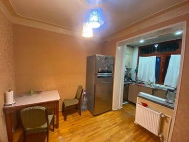 20 yanvarda 2 otaqli evler: Bakı, 3 otaqlı, Köhnə tikili, m. Əhmədli, 80 kv. m — 12