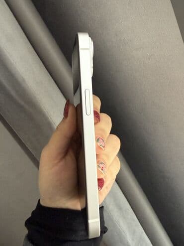 iphone 14 ikinci əl: IPhone 14, 128 GB, Starlight — 7