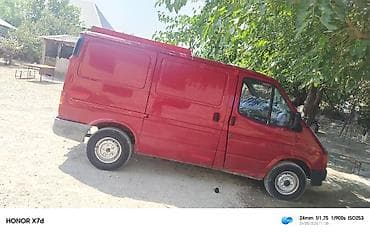 фургоны категории б: Ford Transit yük mikroavtobusu - Kuzov: qapalı furqon, 2 yan sürgülü — 5
