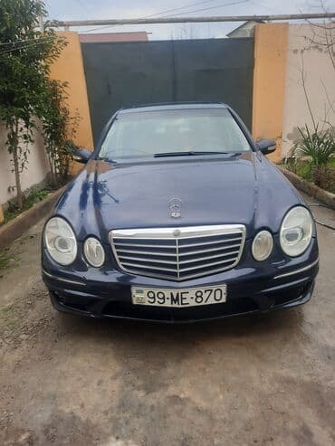 kia masin: Mercedes-Benz E-Class: 2.7 l | 2002 il Sedan — 2