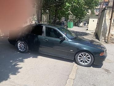 honda stream 2001: BMW 5 series: 2.5 l | 1999 il Sedan — 1