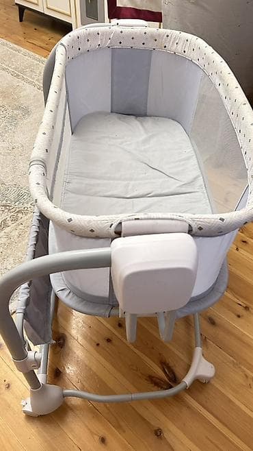 Oğlan və qız üçün, Yumru, Beşik, Matras ilə, Yellənmə mexanizm ilə