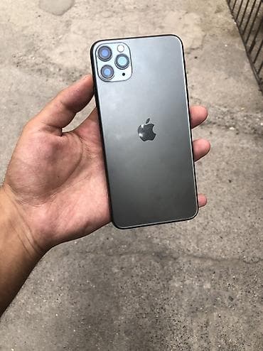 barter iphone: IPhone 11 Pro Max, 64 GB, Desert Titanium — 4