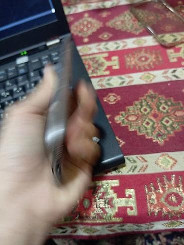 iphone 5 ekrani: IPhone 6, Space Gray — 3