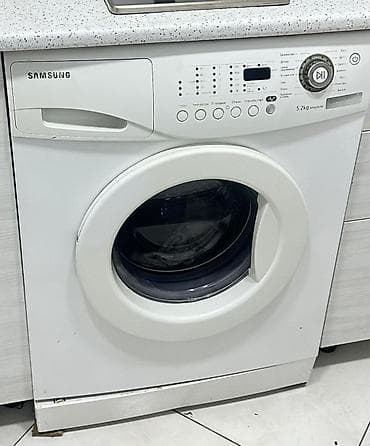 klas 6: Nigar3. Paltaryuyan. Maşını satılır. 220 azn. 6 kq. Cəmi 1 həftə — 1