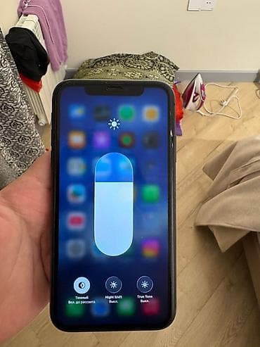 Powerbanklar: IPhone 11, Qara, Face ID — 6