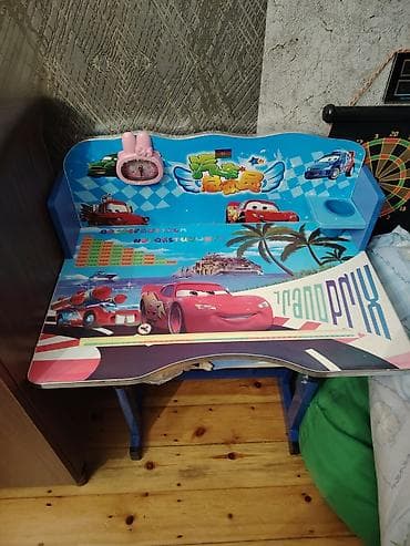 mdf stol: Yaxşı vəziyyətdə uşaq yazı stolu satılır. Ünvan Yeni Günəşli qəsəbəsi — 1