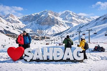 salam şofer: Şahdağ turu 📅 Tarixlər: 01.02.2026 💰 Qiymətlər: 🔸 Ekanom paket 20 Azn — 2