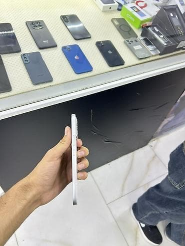 Elektronika: Honor X8c, rəng - Ağ, Zəmanət, Sensor, Simsiz şarj — 2