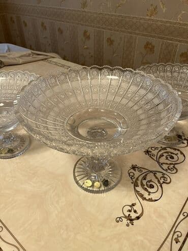 yuxuda qab qaşıq yumaq: Kristal süfrə dəsti - Zərif naxışlı, kəsim ornamentli iri kristal — 11
