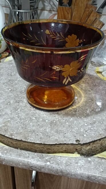 yuxuda qend qabi gormek: Çexiya istehsalı Egermann brendli bəzək qabı — 1