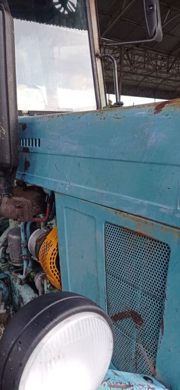 traktor: Satılır👍82 traktor zavodu ili 1990 — 2
