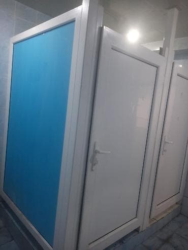 plasmas qapi: Məhsul: Daxili otaq qapıları və sanitar qovşaqlar üçün bölmə-kabinlər — 4