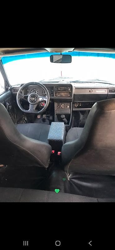 07 kredit: VAZ (LADA) 2107: 1.6 l | 2009 il Sedan — 7
