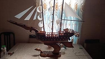 suvenir gəmi: Dekorativ yelkənli gəmi maketi - Material: əsasən ağac və plastik — 2