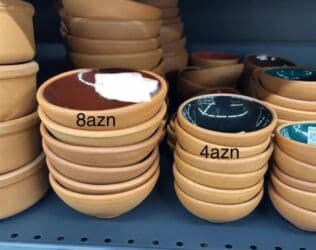 servis qab: Saxsı qablar keramila yemək qabları satılır.Yenidir.Çeşidlər çoxdur — 3