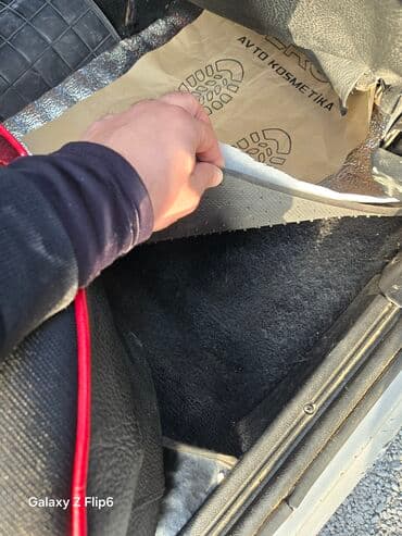 pilus masin: VAZ (LADA) 2107: 1.6 l | 2001 il 67405 km Sedan — 10