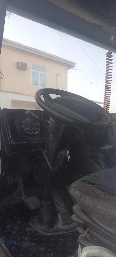 radiatir: Yük daşıma üçün traktor tipli yük avtomobili - Turbo dizel mühərrikli — 10