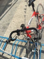 yığılan velosipedlər: Belçika brend merckx velosipedi. Yüngül amma keyfiyyətli karbon gövdə( — 7