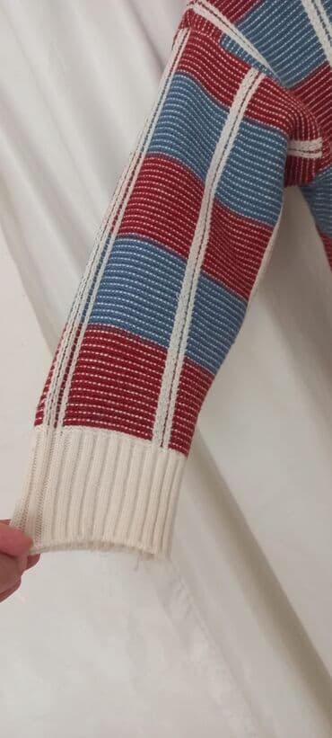 qadın koynekleri: Koynek.yenidir.1 defe istifade edildi.8 manata satilir. eyinde cox — 3