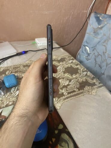 nokia 5 1: Poco F4 GT, 128 GB, rəng - Qara, Barmaq izi — 3