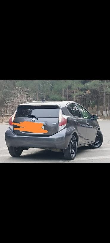 çen: Toyota Prius: 1.5 l | 2016 il Hetçbek — 10