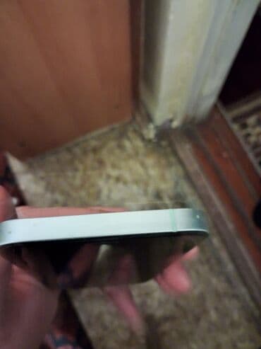 Nokia: IPhone 12, Yaşıl, Face ID — 4