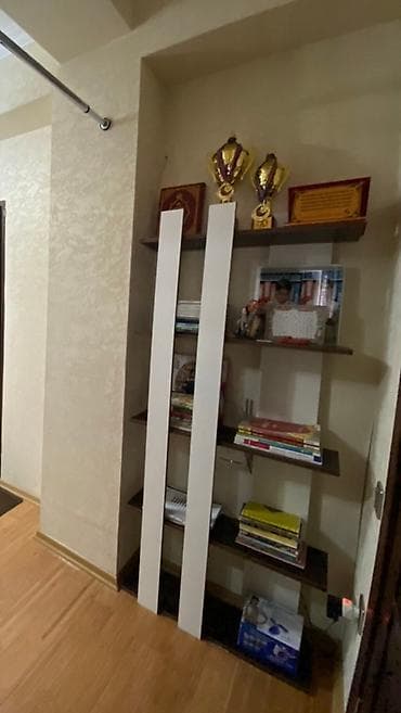 Oğlan və qız üçün, İşlənmiş, Düz dolab lalafo.az -da Oğlan və qız üçün, İşlənmiş, Düz dolab