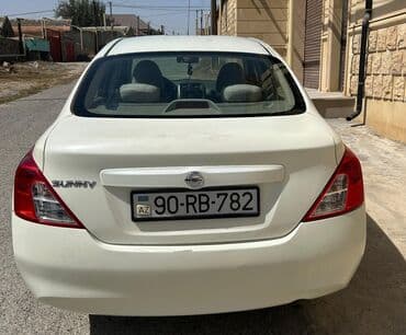 changan uni v: Nissan Sunny sedan – ağ rəng, 4 qapı, AZ nömrə nişanı (90-RB-782) — 7
