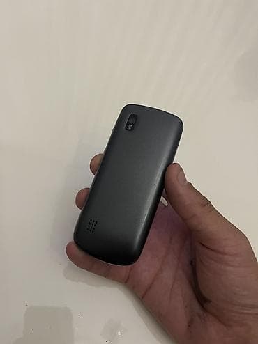 macbook 16 pro: Nokia G300 — 2