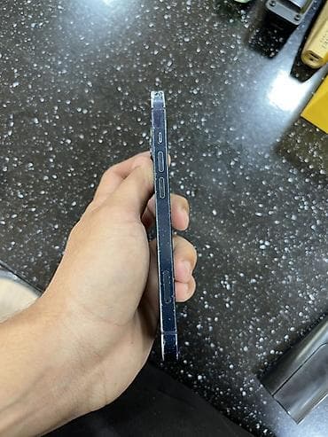 hp omen 15: IPhone 13, 256 GB, Midnight, Face ID — 3
