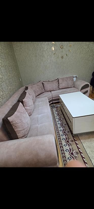 2 ci el taxt: Künc divan, İşlənmiş, Açılan, Bazalı, Çatdırılma yoxdur — 1