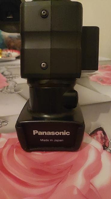 panasonic mx70 video mixer: Panasonic MD10000 3CCD miniDV videokamera Xüsusiyyətlər: - 3CCD rəng — 2