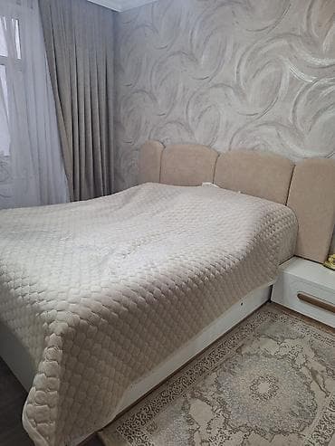 Yataq otağı mebel dəsti Tərkibi: - 3 hissəli yumşaq başlıqlı iki — 2