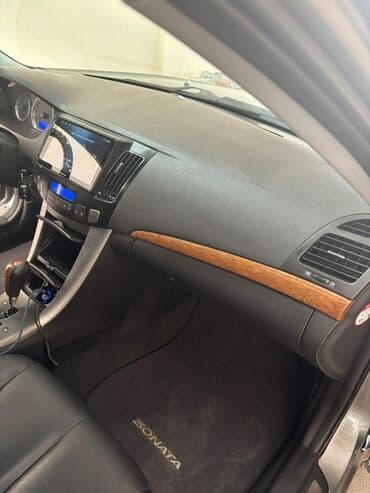 honda stream 2001: Hyundai Sonata: 2.4 l | Sedan — 10